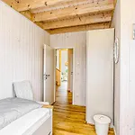 Cozy In Ostseeresort With Sauna Semesterbostad