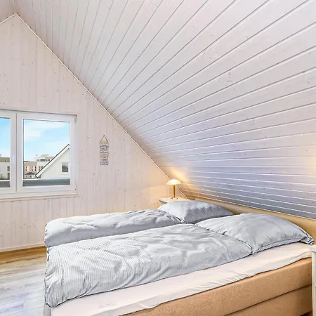 Holiday home Awesome In Ostseeresort With Sauna Olpenitz