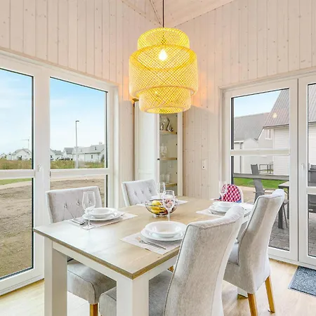 Holiday home Awesome In Ostseeresort With Sauna *