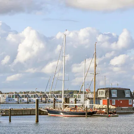 Cozy In Ostseeresort With Sauna Semesterbostad Olpenitz
