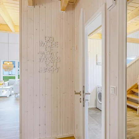 Holiday home Awesome In Ostseeresort With Sauna *