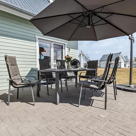 Awesome In Ostseeresort With Sauna Holiday home *