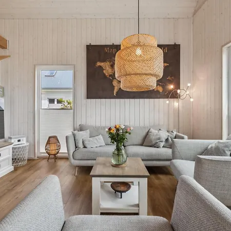 Awesome In Ostseeresort With Sauna Holiday home *